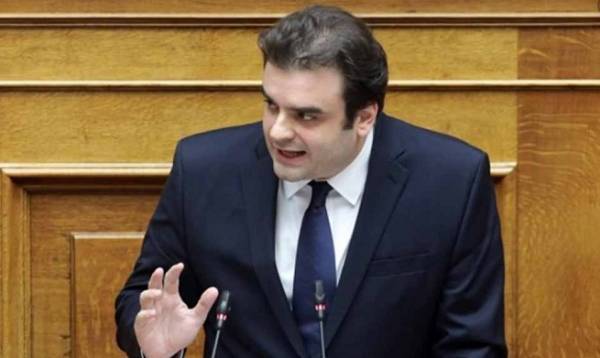 Πιερρακάκης: Ψηφιακή ανανέωση στις άδειες οδήγησης μέχρι τέλος του χρόνου