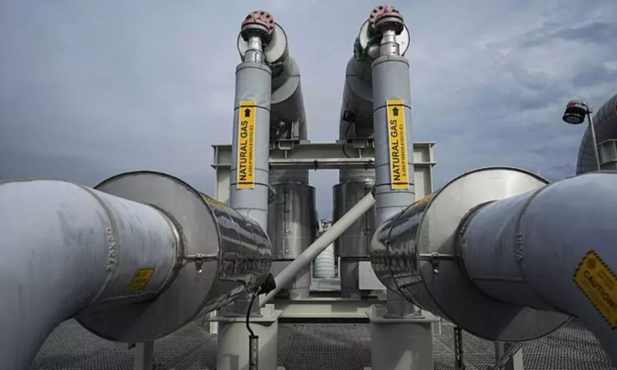 ΕΕ: Εξετάζει παράταση του πλαφόν στην τιμή του φυσικού αερίου
