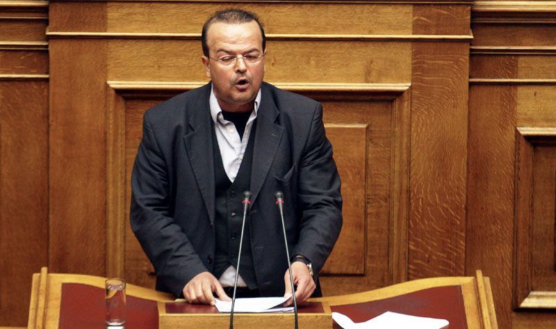 Τα γυρίζει ο Τριανταφυλλίδης–«Ποτέ δε μίλησα για δίδακτρα»