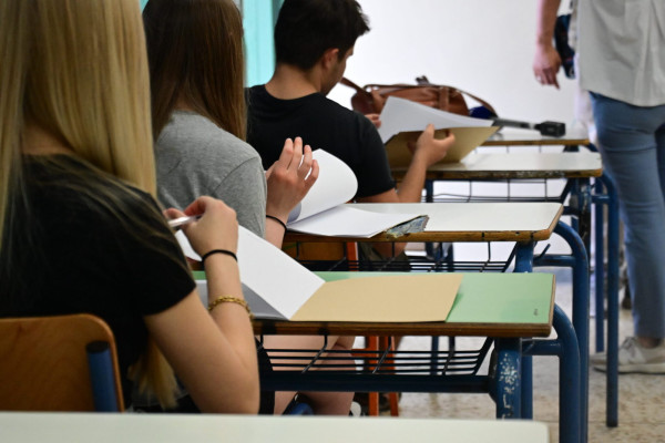 ΟΠΕΚΑ: Άνοιξαν οι αιτήσεις για υποτροφίες €1.000 των επιτυχόντων στις Πανελλαδικές