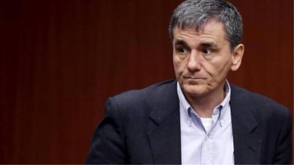 Τσακαλώτος: Ο κ. Σταϊκούρας παραδέχτηκε ότι το πρόγραμμά μας βγαίνει