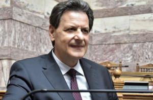 Σκυλακάκης: Οι αμερικανικοί δασμοί θα επιβραδύνουν τη διεθνή οικονομία