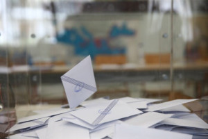 Ο μονόδρομος για τη ΝΔ αφού το ΠΑΣΟΚ αποκλείει τη συνεργασία