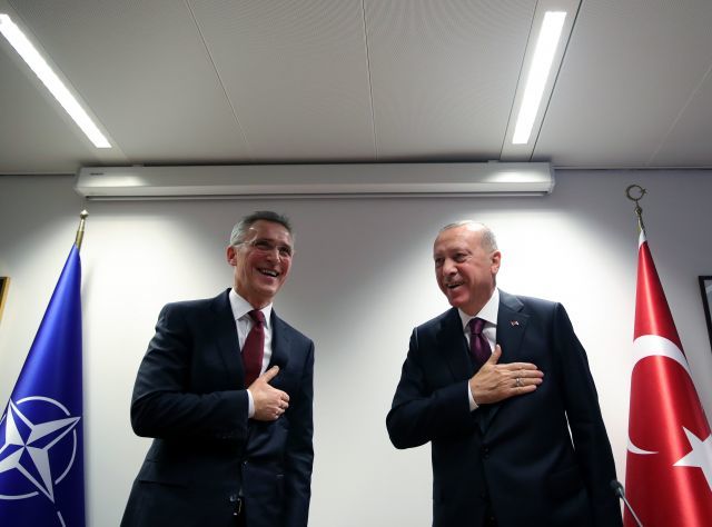 Ερντογάν: Μπαράζ διεθνών επαφών με φον ντερ Λάιεν και Στόλτενμπεργκ