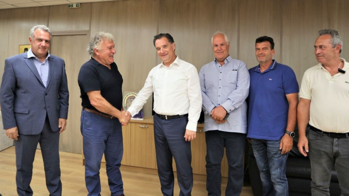 Γεωργιάδης: Συνάντηση με τους προέδρους των ΣΕΒΕ και ΠΕΠΜΑ-Τι συζητήθηκε