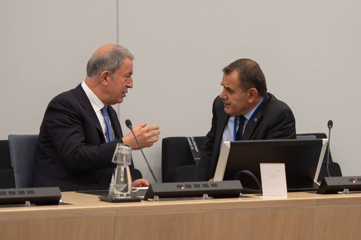 Τετ α τετ Παναγιωτόπουλου-Ακάρ: Χρήσιμη η διατήρηση ανοικτών διαύλων επικοινωνίας