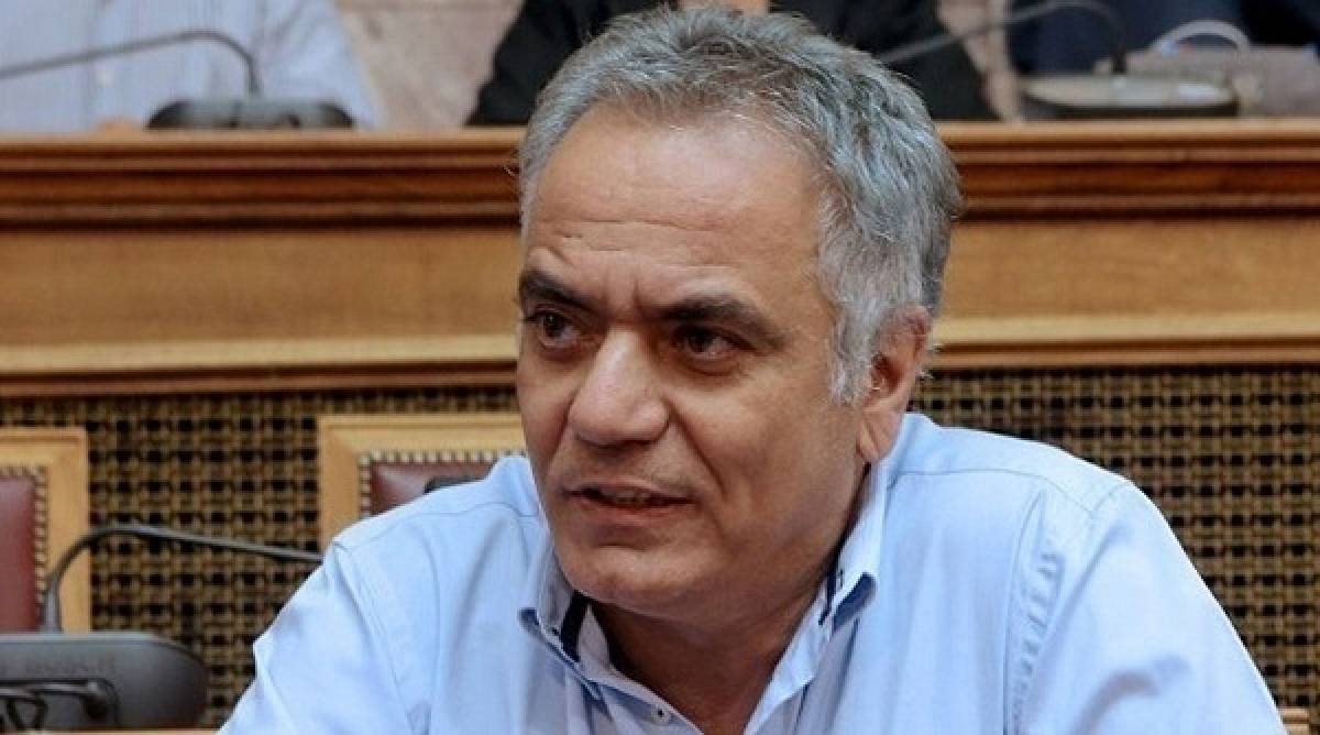 Σκουρλέτης: Η κυβέρνηση αποτελεί επιβαρυντικό παράγοντα για τις ταχυμεταφορές