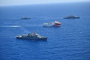 Τουρκία: Νέες φωτογραφίες του Oruc Reis στη δημοσιότητα-Δηλώσεις Ντονμέζ