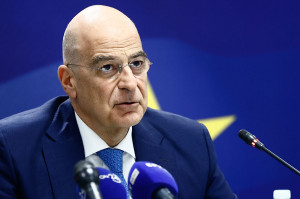 Δένδιας εναντίον ΕΕ: «Κερκόπορτα» για την Τουρκία ο μηχανισμός SAFE