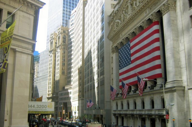 Ανοδική αντίδραση στη Wall Street εν μέσω ελπίδων για την Ελλάδα