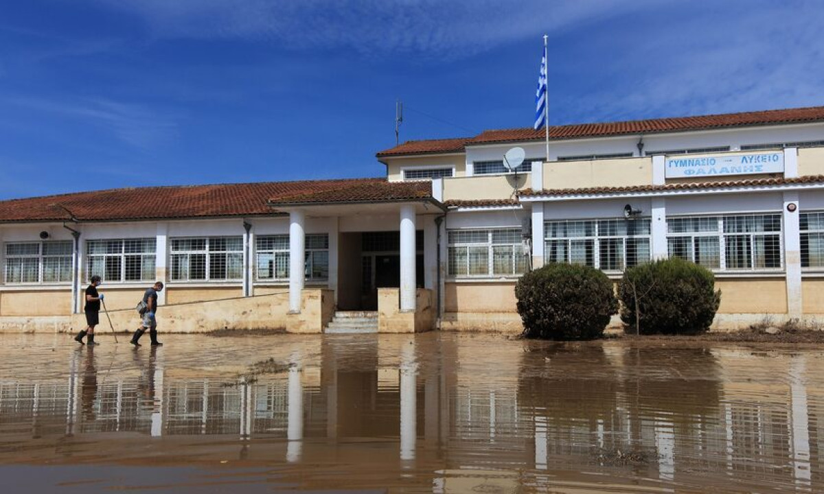 Θεσσαλία: Ανοίγουν τη Δευτέρα τα σχολεία- Ποια θα μεταστεγαστούν