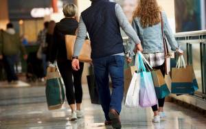 Ανώτερες των προσδοκιών οι λιανικές πωλήσεις στην ευρωζώνη τον Νοέμβριο
