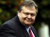 Βενιζέλος: "Έτος στροφής προς την οριστική έξοδο από το μνημόνιο και την κρίση το 2014"