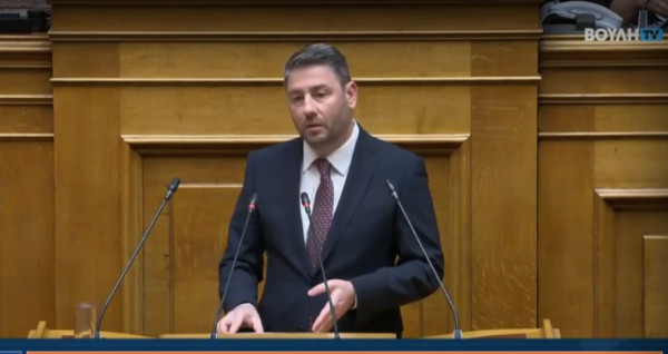 Ανδρουλάκης: Δείξτε μας το email Τριαντόπουλου- Ένταση με Φλωρίδη