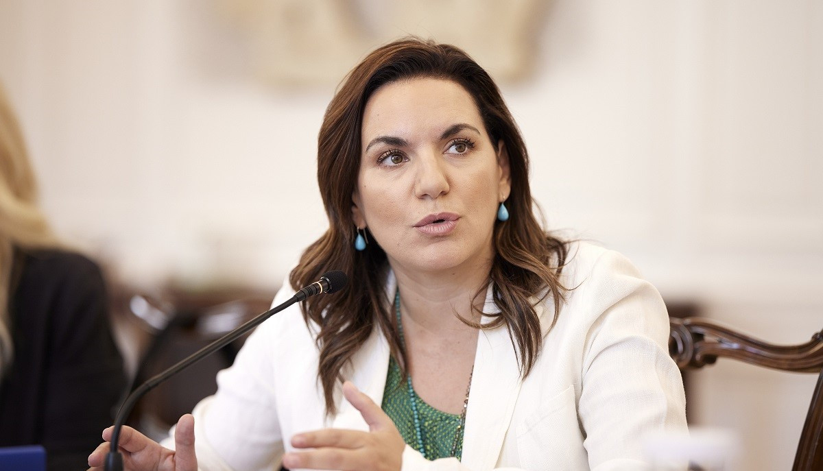 Κεφαλογιάννη στο Le Figaro: Οι Γάλλοι τουρίστες πρωταγωνιστούν στο 2026