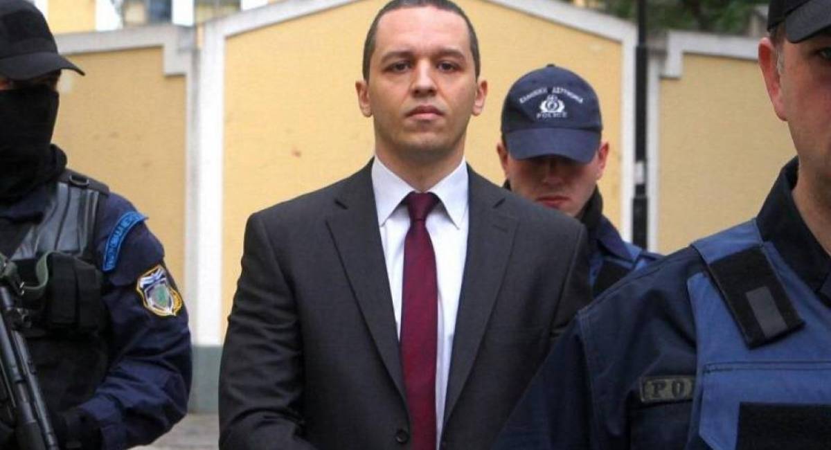 Απολογείται ο Κασιδιάρης στη δίκη της Χρυσής Αυγής