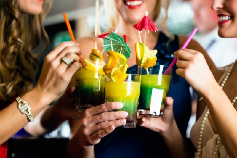 Δέκα cocktails που αξίζει να δοκιμάσετε!