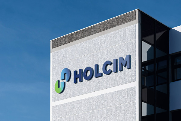 Holcim: Καθαρές πωλήσεις 5.725 εκατ. ελβετικών φράγκων το α' τρίμηνο