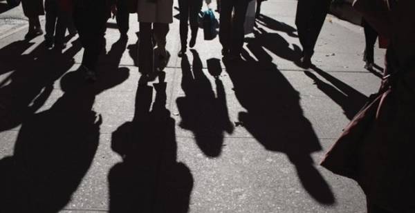 Ευρωβαρόμετρο: Οι Έλληνες απαισιόδοξοι για το μέλλον της Ε.Ε.