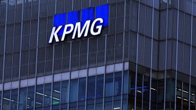 KPMG: Μεγαλύτερος επιχειρηματικός κίνδυνος για τους CEOs η κλιματική αλλαγή