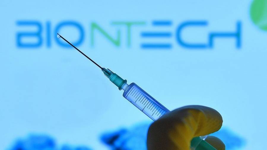 H BioNTech ετοιμάζει νέο εμβόλιο κατά της μετάλλαξης Όμικρον
