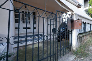 Τρίκαλα: Προφυλακίστηκε ο 18χρονος που στραγγάλισε τη μητέρα του