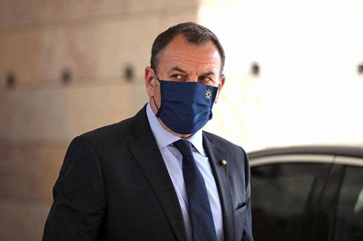 Έρχεται νομοθετική παρέμβαση για εξομοίωση στρατιωτικών με τακτικούς δικαστές