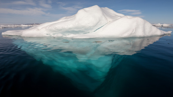 Το μεγαλύτερο παγόβουνο στον κόσμο κινείται προς τον Νότιο Ωκεανό
