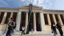 &quot;Τραβούν το σχοινί&quot; με νέες απεργίες, οι διοικητικοί στο Παν. Αθηνών- Σε κανονικούς ρυθμούς επιστρέφει το ΕΜΠ