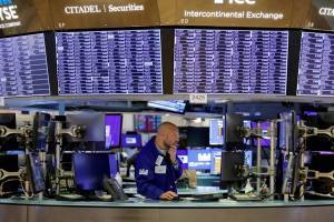Οι πωλητές επανήλθαν στη Wall Street ελέω πληθωρισμού