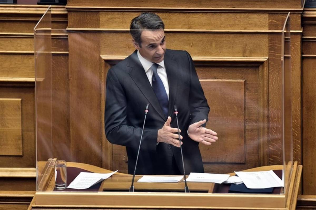 Βουλή: Ο Πρωθυπουργός ενημερώνει για την επιδημιολογική κατάσταση-Αναμένεται σφοδρή αντιπαράθεση