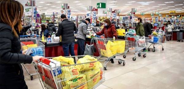 Σούπερ μάρκετ:Αύξηση 56% στην αξία των online πωλήσεων το 2021