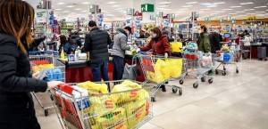 Σούπερ μάρκετ:Αύξηση 56% στην αξία των online πωλήσεων το 2021