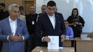 Ρουμανία: Η ακροδεξιά στο κατώφλι της εξουσίας- Το διακύβευμα