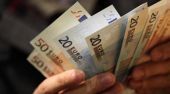 Στις τέλος Ιουλίου η καταβολή του Κοινωνικού Εισοδήματος Αλληλεγγύης