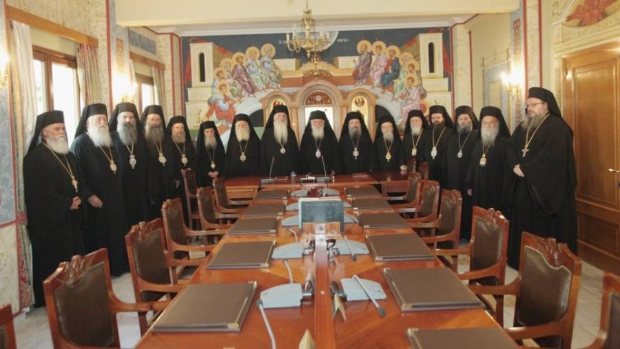 Ιεραρχία: «Ναι» στο διάλογο, «όχι» στις αλλαγές μισθοδοσίας των κληρικών