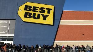 Best Buy:Αυξηση των εσόδων β' τριμήνου λόγω πανδημίας και τηλεργασίας
