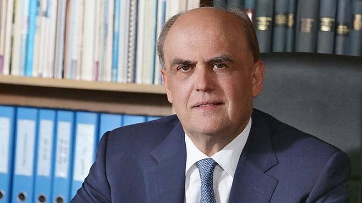 Ζαββός: Η Ελλάδα γίνεται το νέο «παιδί θαύμα» της Ευρωζώνης