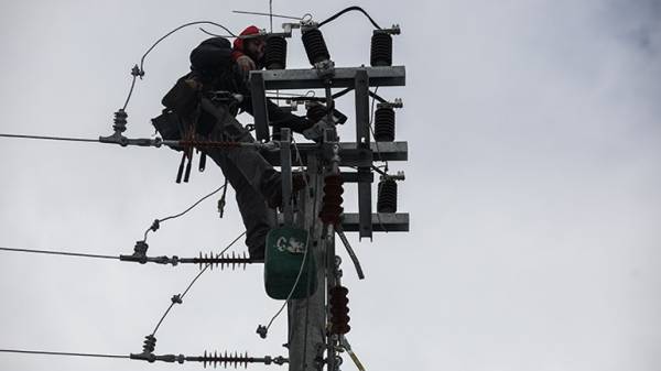 ΔΕΗ: Πρόσθετες ελαφρύνσεις για τους πληγέντες πελάτες