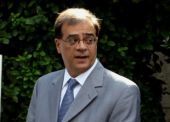 Ταμειακά διαθέσιμα υπάρχουν, διαβεβαιώνει ο Γκ. Χαρδούβελης