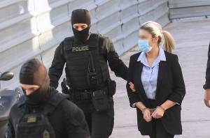 Επίθεση με βιτριόλι: Ποινή κάθειρξης 15 ετών στην Έφη Κακαράντζουλα