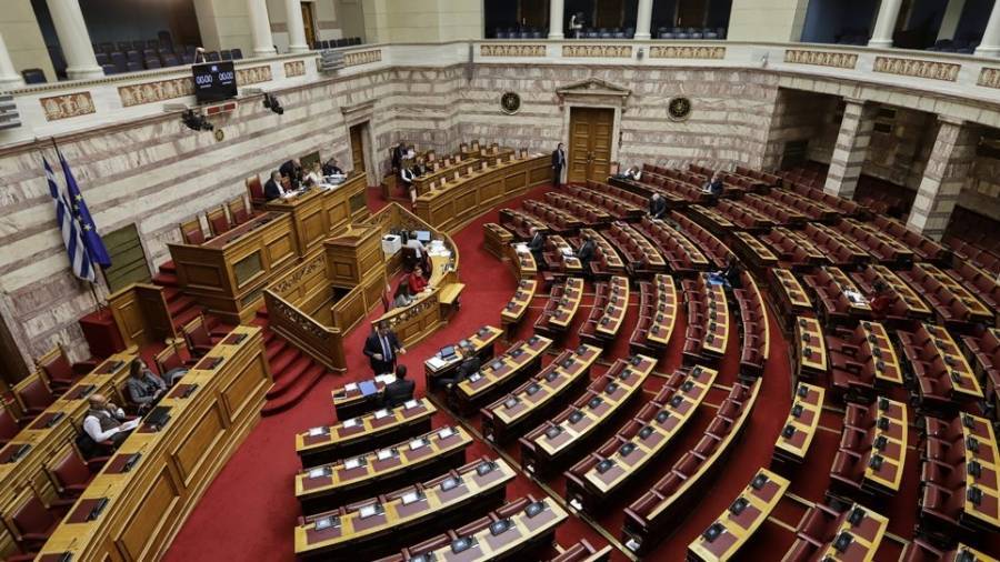 Ψηφίστηκε το νομοσχέδιο για εταιρικούς μετασχηματισμούς και έκδοση ηλεκτρονικών τιμολογίων