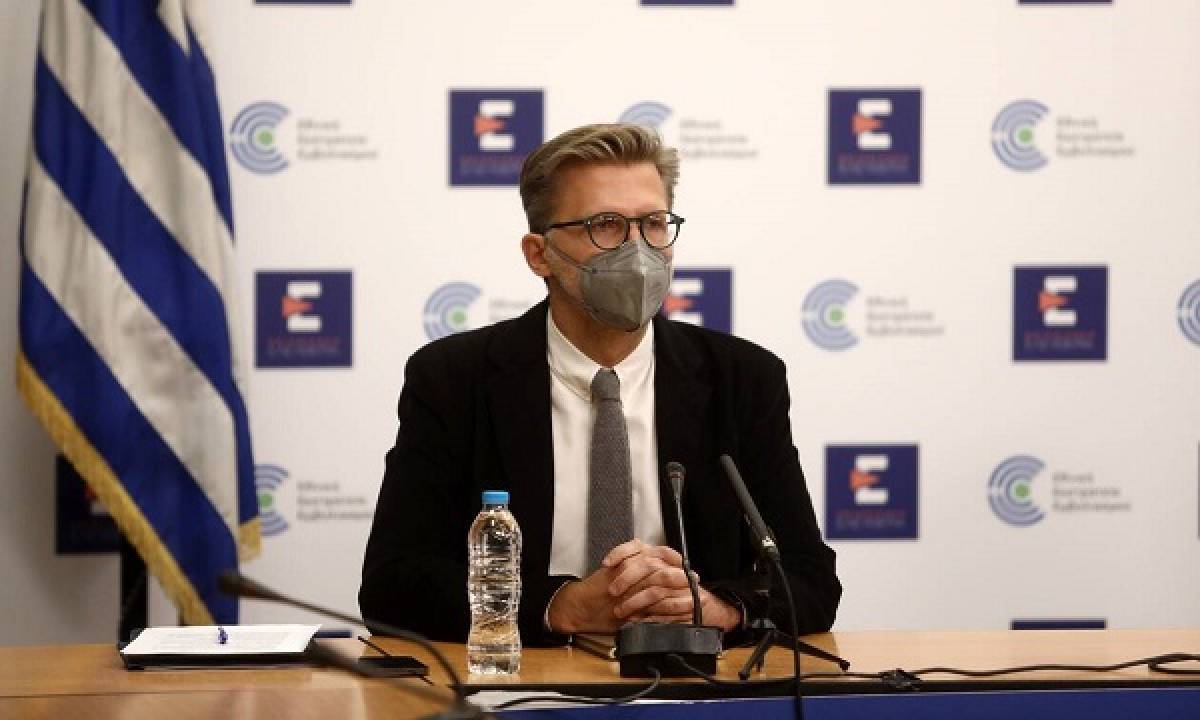 Διορθωτική δήλωση Σκέρτσου: Προφανώς οι αστυνομικοί νοσούν και μεταδίδουν