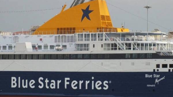 Ακινητοποιημένο στη Λήμνο «Blue Star Μύκονος» λόγω ύποπτου κρούσματος κορονοϊού