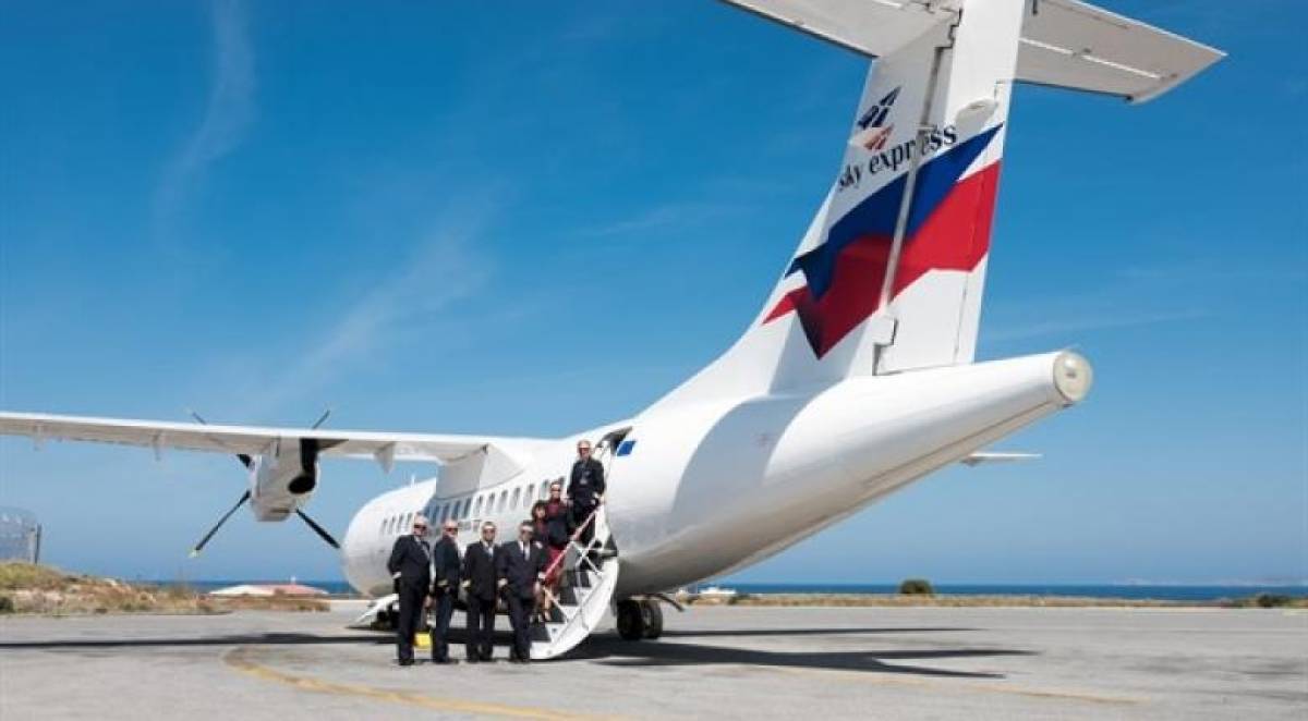 Sky Express:Θα μεταφέρει το Άγιο Φως σε Κέρκυρα,Χανιά,Κω και Κάρπαθο