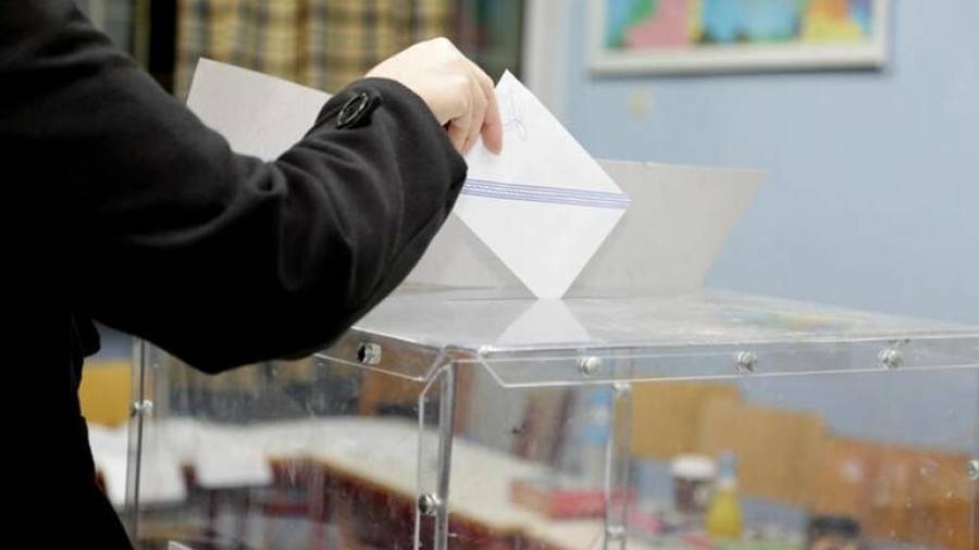 Δημοσκόπηση Pulse: Διαφορά 18% υπέρ ΝΔ-Ανησυχία για ελληνοτουρκικά, πανδημία