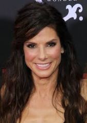 Τη...σκόνη της Sandra Bullock τρώνε οι Αμερικανίδες ηθοποιοί