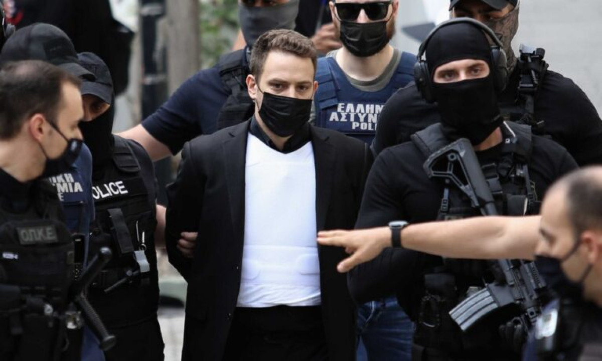 Καταγγελία για Αναγνωστόπουλο: Εμπλεκόταν με ναρκωτικά και η Καρολάϊν γνώριζε