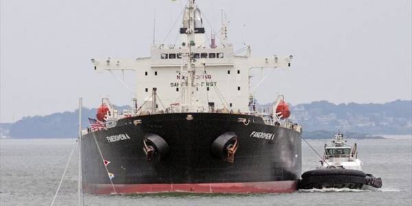 Πυρκαγιά σε ελληνόκτητο φορτηγό πλοίο στην Αραβική Θάλασσα- Ένας νεκρός
