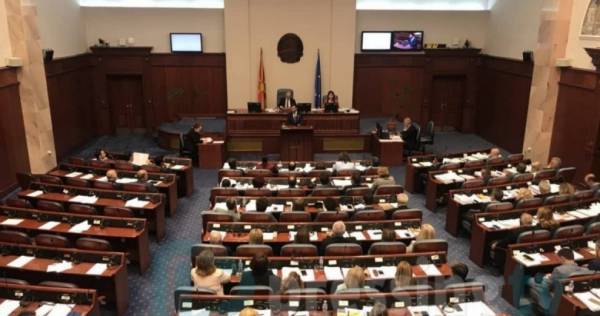 ΠΓΔΜ:Στην εφημερίδα της κυβερνήσεως η κύρωση της Συμφωνίας των Πρεσπών